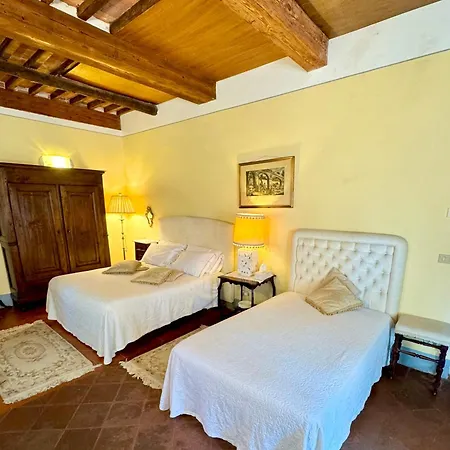 La Dogana Di Charme - Historic With A Beautiful Garden 2* Lucca