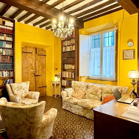 Panzió La Dogana Di Charme - Historic With A Beautiful Garden - Private Parking