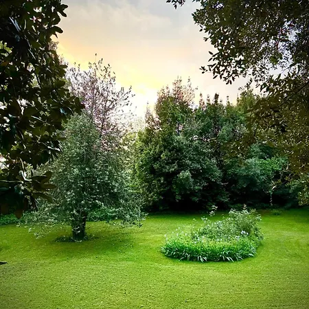 Panzió La Dogana Di Charme - Historic With A Beautiful Garden - Private Parking Lucca