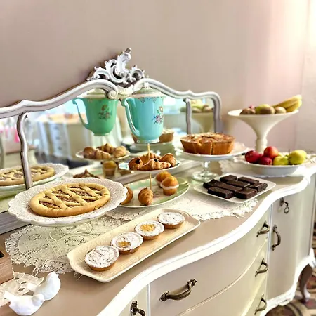 La Dogana Di Charme - Historic With A Beautiful Garden - Private Parking