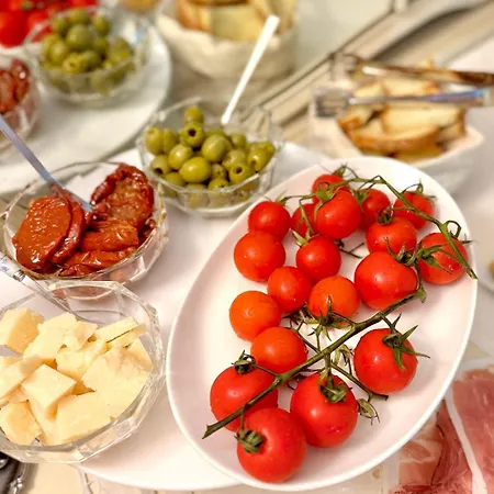 La Dogana Di Charme - Historic With A Beautiful Garden - Private Parking