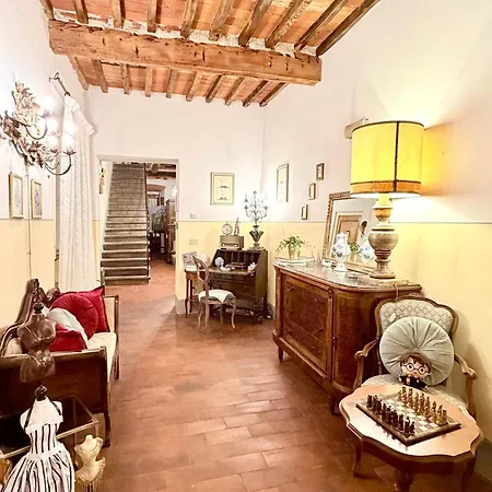 La Dogana Di Charme - Historic With A Beautiful Garden - Private Parking Alojamento de Acomodação e Pequeno-almoço Lucca