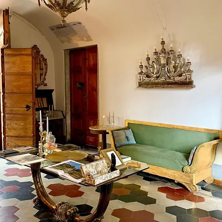 La Dogana Di Charme - Historic With A Beautiful Garden - Private Parking 4*