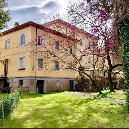 La Dogana Di Charme - Historic With A Beautiful Garden - Private Parking Bed & Breakfast Lucca