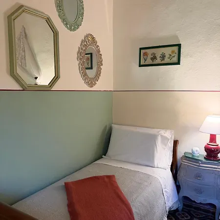 Bed & Breakfast La Dogana Di Charme - Historic With A Beautiful Garden - Private Parking 3*