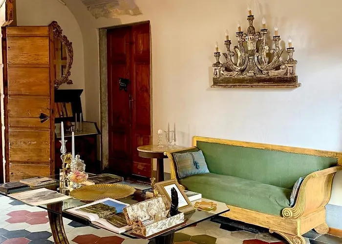 La Dogana Di Charme - Historic With A Beautiful Garden - Private Parking 4*