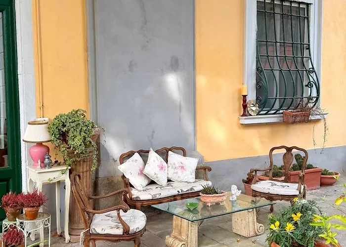 La Dogana Di Charme - Historic With A Beautiful Garden - Private Parking 3* Lucca